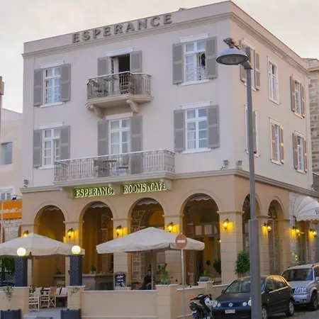 Esperance 1 בית הארחה 3*